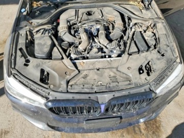 BMW Seria 5 G30-G31 2019 BMW Seria 5 M550xi 2019 4.4 Benzyna 523KM, zdjęcie 6