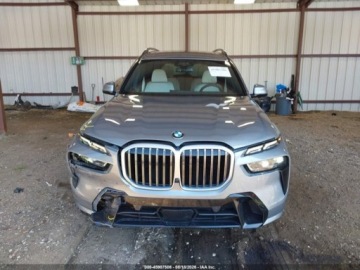 BMW X7 2023 BMW X7 Xdrive40i 2023 3.0 Benzyna 375KM, zdjęcie 7
