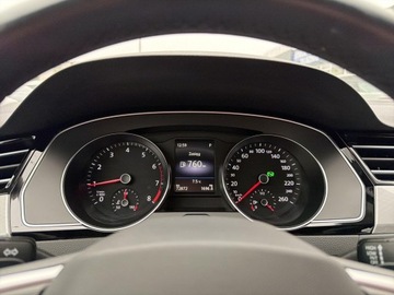 Volkswagen Passat B8 Variant Facelifting 1.5 TSI EVO 150KM 2022 Volkswagen Passat 1.5 TSI / 150 KM Business DSG FV, zdjęcie 14