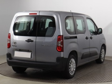 Toyota 2022 Toyota ProAce City Verso 1.5 D-4D, Salon Polska, zdjęcie 4
