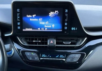 Toyota C-HR I Crossover 1.8 Hybrid 122KM 2017 Toyota C-HR salon Polska, Gwarancja 1.8 Hybryda 122KM, zdjęcie 5