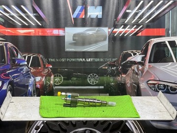 BMW E60 E81 E87 E90 E91 F10 F11 N520I N43 N53 VSTŘIKOVAČE VSTŘIKOVACÍ TRYSKA 7589048