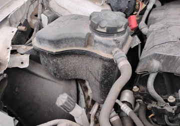 BMW Seria 1 E81/E87 Hatchback 5d E87 1.6 116i 122KM 2011 BMW Seria 1 2011r, 2.0 Benzyna. Lekko uszkodzony lewy bok. Jezdzi. 1.6, zdjęcie 19