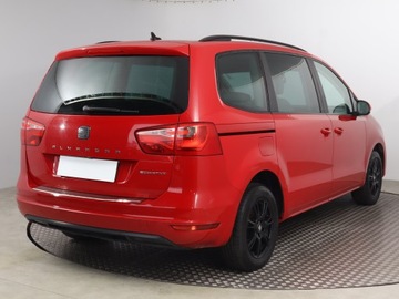 Seat Alhambra II (7N) Van 2.0 TDI 140KM 2014 Seat Alhambra 2.0 TDI, 7 miejsc, Navi, Xenon, zdjęcie 4