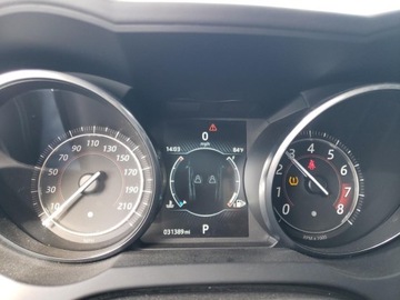 Jaguar F-Type Coupe Facelifting 5.0 V8 S/C 550KM 2016 Jaguar F-Type R 2016 5.0l 5.0 Benzyna 550KM, zdjęcie 9