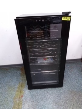 JC-82 Холодильник для вина 80л