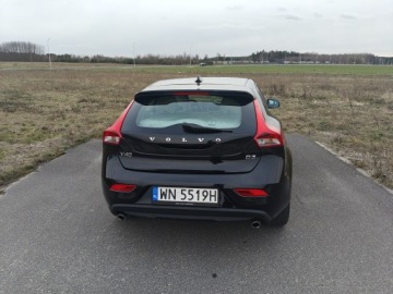 Volvo V40 II Hatchback Facelifting 2.0 D3 150KM 2016 volvo v40 Salon POLSKA, zdjęcie 12