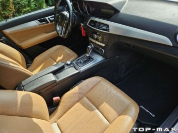 Mercedes Klasa C W204 Kombi T204 Facelifting 350 CDI BlueEFFICIENCY 265KM 2013 Mercedes-Benz Klasa C LADNY 350 CDI AMG Full Wypas 3.0 Diesel 265KM, zdjęcie 20