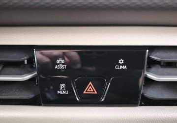 Volkswagen Multivan T7 Van L1 2.0 TDI 150KM 2024 Volkswagen Multivan L2, polskory 7 osobowy, ACC, LED Matrix, Kamera, 1 wl, zdjęcie 28