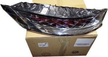 Nowa Oryginalna LAMPA TYŁ PRAWA LED CITROEN DS7 CROSSBACK 17- 22 9815722580