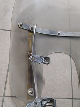 Лобовое стекло HARLEY-DAVIDSON FXDC с креплениями