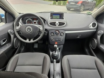 Renault Clio III Hatchback 5d 1.2 i 16V 78KM 2010 Renault Clio, zdjęcie 35