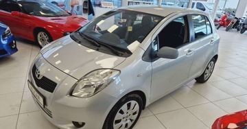 Toyota Yaris II Hatchback 5d 1.3 i VVT-i 86KM 2006 Toyota Yaris 1.3 16V VVT-i 87KM Klimatyzacja 1.3 Benzyna 87KM, zdjęcie 1