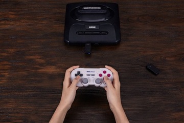 Bluetooth-адаптер для пэдов 8BitDo Retro Receiver для оригинального Mega Drive