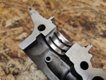 ОПОРА РАСПРЕДВАЛА FORD VOLVO 1.5 1.6 ECOBOOST