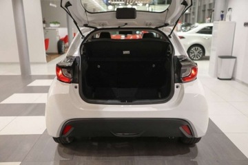 Toyota 2024 Toyota Yaris 1.5 Comfort 1.5 Benzyna 125KM, zdjęcie 12