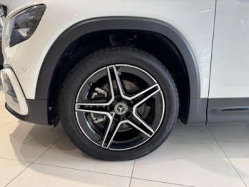 Mercedes GLB SUV 1.3 200 163KM 2025 MERCEDES-BENZ GLB 200 AMG Line Suv 1.3 (163KM) 2025, zdjęcie 3