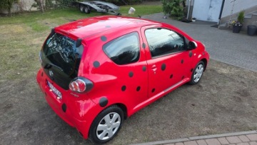 Toyota Yaris III Hatchback 5d Facelifting 1.0 VVT-i 69KM 2009 TOYOTA AYGO 1.0 VVT-i 68KM 2009 KLIMA-SERWO SUPER STAN! BIEDRONECZKA!!!, zdjęcie 18