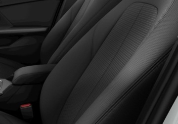 BMW Seria 1 F70 2024 BMW Seria 1 1.5 Benzyna 140KM, zdjęcie 6