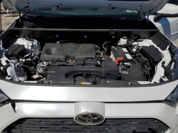 Toyota RAV4 V 2024 Toyota RAV4 Xle premium 2.5 Benzyna 203KM, zdjęcie 10