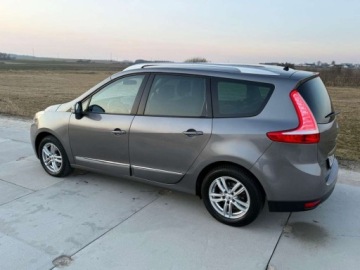 Renault Grand Scenic II Grand Scenic 2013 Energy dCi 130KM 2015 Renault Grand Scenic Rodzinny Grand Scenic 1.6D.130KMKamera Parktroniki Le, zdjęcie 22