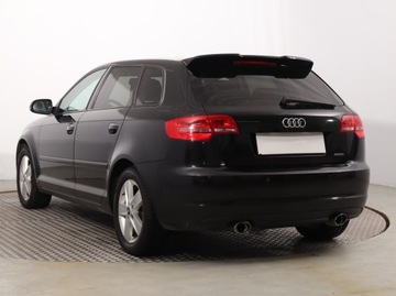 Audi A3 8P Hatchback 3d 2.0 TDI CR 140KM 2011 Audi A3 2.0 TDI, 4X4, Xenon, Bi-Xenon, Klima, zdjęcie 3