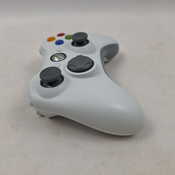 БЕСПРОВОДНАЯ ПАНЕЛЬ ДЛЯ XBOX 360 ОРИГИНАЛЬНЫЙ БЕЛЫЙ + НОВЫЙ КАБЕЛЬ ДЛЯ ЗАРЯДКИ И ИГРЫ
