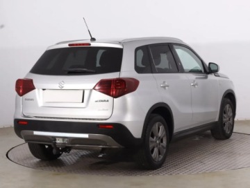 Suzuki Vitara III SUV Facelifting 1.4 BoosterJet 140KM 2019 Suzuki Vitara 1.4 BoosterJet, Salon Polska, zdjęcie 4