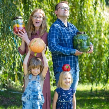 Słoik słój SZCZELNY NIETŁUKĄCY z uchwytem ATEST 12L z tworzywa