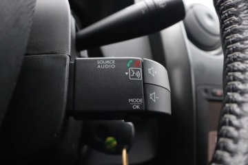 Dacia Duster I SUV Facelifting 1.2 TCe (Euro 6) 125KM 2016 Dacia Duster 1.2 TCe, Salon Polska, Navi, Klima, zdjęcie 19