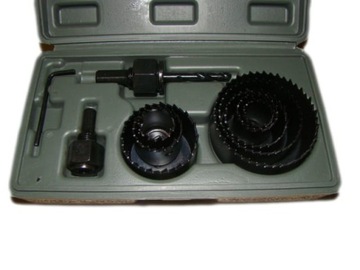 OTWORNICE DO DREWNA GIPSU ZESTAW 11 EL 19-64 MM