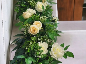 Гирлянда вьющаяся роза белое украшение свадебное украшение для крещения и причастия 1,90 м