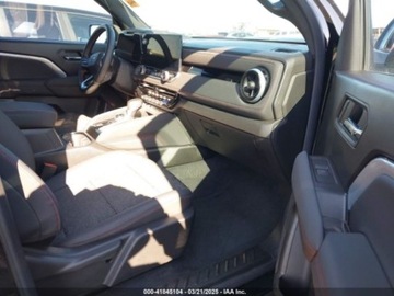 Chevrolet 2024 Chevrolet Colorado 2024r., Z71, od ubezpieczalni 2.7 Benzyna 310KM, zdjęcie 8