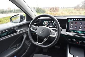 Volkswagen Passat B8 Variant Facelifting 2.0 TDI SCR 150KM 2024 Volkswagen Passat 2.0TDI 150KM Elegance IQ.Drive HAK Masaz ACC Kamera360 A, zdjęcie 10