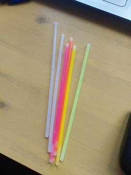 OKULARY GLOWSTICK BRANSOLETKI ŚWIECĄCE ŚWIATŁO CHEMICZNE 100 + ŁĄCZENIA