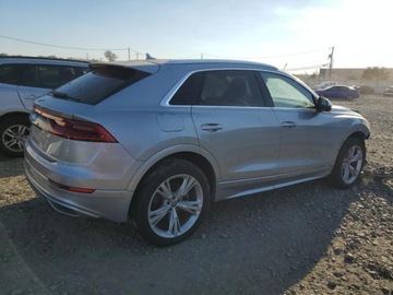 Audi Q8 2021 Audi Q8 Premium Plus 2021 3.0l 3.0 Benzyna 335KM, zdjęcie 3