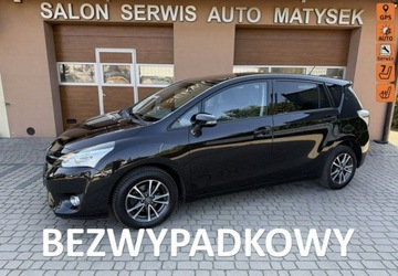 Toyota Verso Minivan Facelifting 1.6 Valvematic 132KM 2015 Toyota Verso 1,6 132KM Klimatronik Navi Serwis 7-osobowy 1.6 Benzyna 132KM