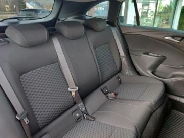 Opel Astra K Sports Tourer 1.4 Turbo 125KM 2019 Opel Astra Sports Tourer 1.4 Turbo Edition, zdjęcie 14