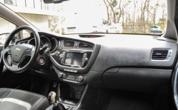 Kia Ceed II Kombi 1.6 GDI 135KM 2014 Kia Ceed Salon PL 1 wlasciciel Bezwypadkowy 2014 r. VAT 23 1.6 Benzyna, zdjęcie 9