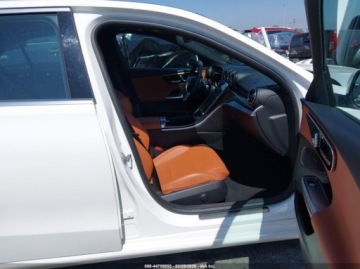 Mercedes Klasa C W206 Limuzyna 2.0 300 258KM 2023 Mercedes-Benz Klasa C 2023r., C 300 Sedan, 2L, od ubezpieczalni 2.0 Benzyna, zdjęcie 4