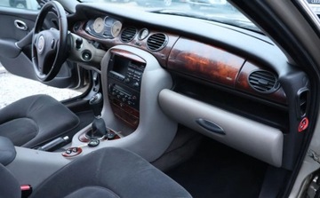 Rover 75 Sedan 2.0 V6 150KM 1999 Rover 75 Tempomat , Dwustrefowa klimatyzacja , wielofunkcyjna kierownica, zdjęcie 11