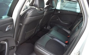 Citroen C5 III Tourer 2.0 HDi FAP 136KM 2009 Citroen C5 Citroen C5 Tourer HDi 135 FAP Exclusive 2.0 Diesel 136KM, zdjęcie 7