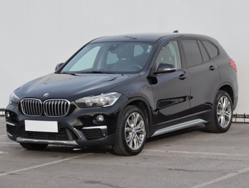 BMW X1 F48 Crossover xDrive18d 150KM 2017 BMW X1 xDrive18d, Salon Polska, Serwis ASO, 4X4, zdjęcie 1
