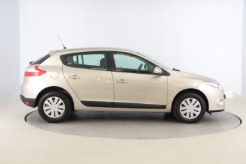 Renault Megane III Hatchback Facelifting 1.6 16v 100KM 2012 Renault Megane 1.6 16V, Salon Polska, Serwis ASO, zdjęcie 5