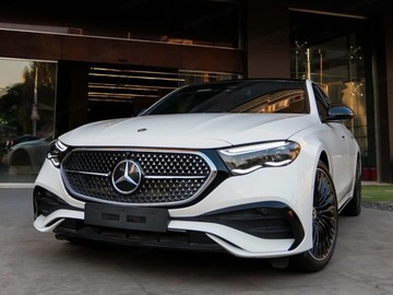 Mercedes Klasa E W214 Sedan Plug-In 2.0 300de 313KM 2025 E Klasa 300 de 4-Matic AMG 2.0 (313KM) 2025, zdjęcie 1
