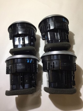 AUDI A3 8V НАКЛАДКА КОНСОЛИ ВОЗДУХА 8V0820901C