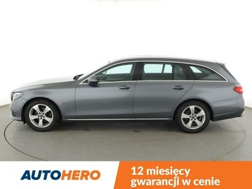 Mercedes Klasa E W213 Kombi 2.0 220d 194KM 2017 Mercedes E 220 Historia serwisowa ASO Automat Navi, zdjęcie 1