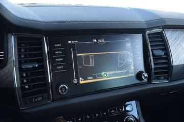 Skoda Kodiaq I SUV Facelifting 2.0 TDI SCR 150KM 2023 Skoda Kodiaq SalonPL Style 150KM DSG HAkPakietyKameraKessyEl.fotel ASO VAT, zdjęcie 18