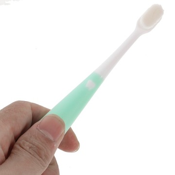 ДЕТСКАЯ ЗУБНАЯ ЩЕТКА PANDA BRUSH