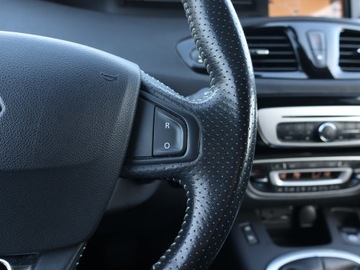 Renault Scenic IV 2015 Renault Scenic 1.2 TCe, Salon Polska, Navi, Xenon, zdjęcie 19